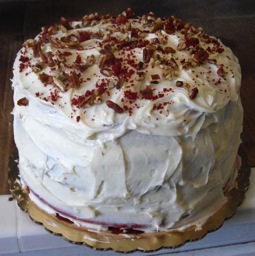 nita-pecan-top-cake